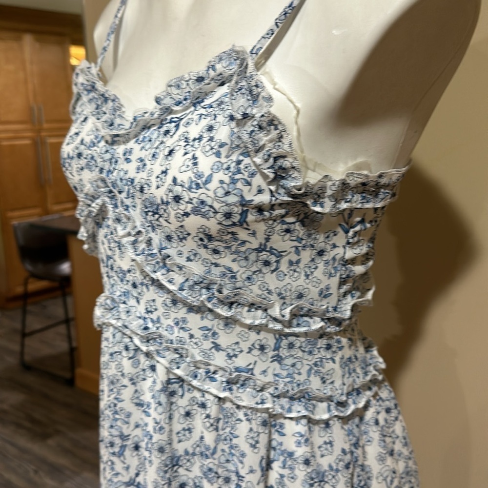 No Boundaries Blue and White Sleeveless Midi Sundress - Picture 5 of 13